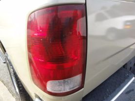 2011 DOGE RAM 1500 CREW CAB PICKUP V8, HEMI, 5.7 LITER ST PICKUP 4D 5 1/2 FT