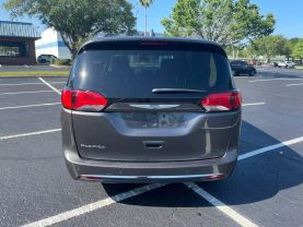 2020 CHRYSLER PACIFICA PASSENGER V6, 3.6 LITER TOURING L MINIVAN 4D