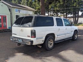 2000 Gmc Yukon Xl 1500 - Image 2