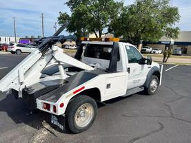 2006 FORD F450 SUPER DUTY REGULAR CAB & CHASSIS CAB CHASSIS WHITE AUTOMATIC - Dart Auto Group