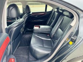 2010 LEXUS LS SEDAN V8, 4.6 LITER LS 460 SEDAN 4D