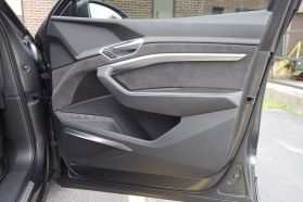 2019 AUDI E-TRON SUV DUAL AC ELECTRIC MOTORS PRESTIGE SPORT UTILITY 4D