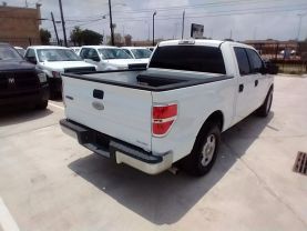 2012 FORD F150 SUPERCREW CAB PICKUP V6, FLEX FUEL, 3.7 LITER XLT PICKUP 4D 5 1/2 FT at Motors On Wheels - used car dealership in Houston, Texas.
