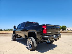 2022 CHEVROLET SILVERADO 2500 HD CREW CAB PICKUP V8, TURBO DIESEL, 6.6 LITER HIGH COUNTRY PICKUP 4D 8 FT