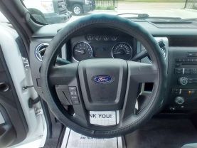 2012 FORD F150 SUPERCREW CAB PICKUP V6, FLEX FUEL, 3.7 LITER XLT PICKUP 4D 5 1/2 FT at Motors On Wheels - used car dealership in Houston, Texas.