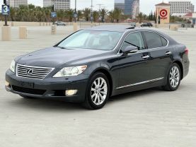 2010 LEXUS LS SEDAN V8, 4.6 LITER LS 460 SEDAN 4D