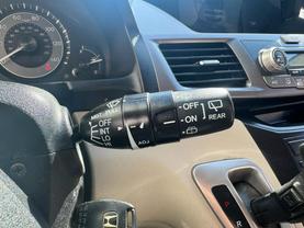 2013 HONDA ODYSSEY PASSENGER GOLD AUTOMATIC - Auto Spot