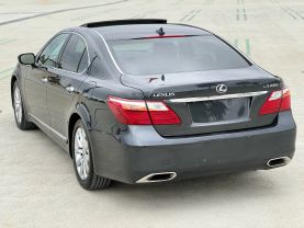 2010 LEXUS LS SEDAN V8, 4.6 LITER LS 460 SEDAN 4D