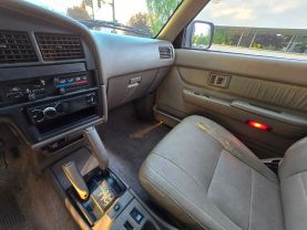 1995 TOYOTA 4RUNNER SUV V6, 3.0 LITER SR5 SPORT UTILITY 4D