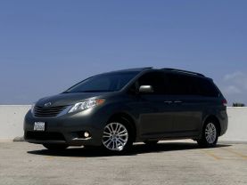 2014 TOYOTA SIENNA PASSENGER V6, 3.5 LITER XLE MINIVAN 4D