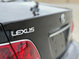 2005 LEXUS ES SEDAN V6, 3.3 LITER ES 330 SEDAN 4D