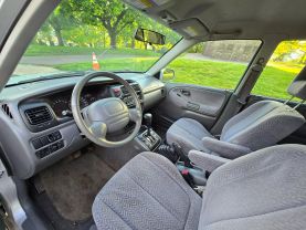 2002 SUZUKI GRAND VITARA SUV V6, 2.5 LITER JLX HARD TOP SPORT UTILITY 4D