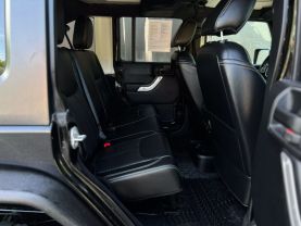 2017 JEEP WRANGLER UNLIMITED SUV V6, 3.6 LITER RUBICON RECON SPORT UTILITY 4D