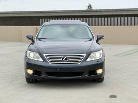 2010 LEXUS LS SEDAN V8, 4.6 LITER LS 460 SEDAN 4D