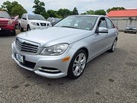 2012 MERCEDES-BENZ C-CLASS SEDAN V6, 3.0 LITER C 300 4MATIC LUXURY SEDAN 4D