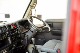 1996 TOYOTA HIACE TRUCK 3L FIRE TRUCK