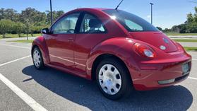 2010 VOLKSWAGEN NEW BEETLE HATCHBACK 5-CYL, PZEV, 2.5 LITER HATCHBACK 2D