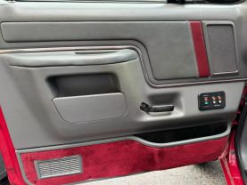 1991 FORD BRONCO SUV - CUSTOM 2D UTILITY 4WD