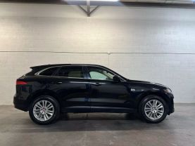 2020 JAGUAR F-PACE SUV 4-CYL, TURBO, 2.0 LITER 30T PRESTIGE SPORT UTILITY 4D