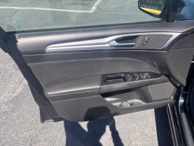 2016 FORD FUSION SEDAN 4-CYL, 2.5 LITER SE SEDAN 4D
