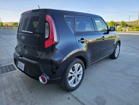 2015 KIA SOUL WAGON 4-CYL, 2.0 LITER + WAGON 4D