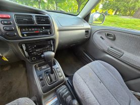 2002 SUZUKI GRAND VITARA SUV V6, 2.5 LITER JLX HARD TOP SPORT UTILITY 4D