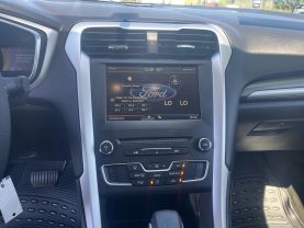2016 FORD FUSION SEDAN 4-CYL, 2.5 LITER SE SEDAN 4D