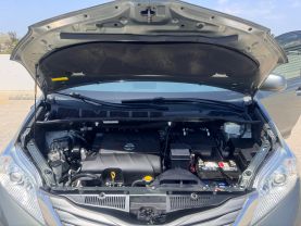 2014 TOYOTA SIENNA PASSENGER V6, 3.5 LITER XLE MINIVAN 4D