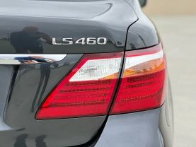 2010 LEXUS LS SEDAN V8, 4.6 LITER LS 460 SEDAN 4D