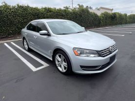 2014 VOLKSWAGEN PASSAT SEDAN 4-CYL, TURBO DSL, 2.0L TDI SE SEDAN 4D
