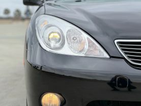 2005 LEXUS ES SEDAN V6, 3.3 LITER ES 330 SEDAN 4D