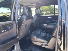 2017 CADILLAC ESCALADE ESV SUV V8, 6.2 LITER PLATINUM SPORT UTILITY 4D