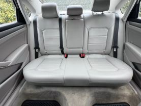 2014 VOLKSWAGEN PASSAT SEDAN 4-CYL, TURBO DSL, 2.0L TDI SE SEDAN 4D