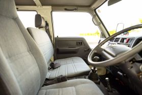 1996 TOYOTA HIACE TRUCK 3L FIRE TRUCK