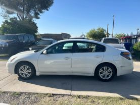2010 Nissan Altima - Image 3