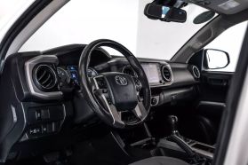 2020 TOYOTA TACOMA DOUBLE CAB PICKUP V6, 3.5 LITER SR5 PICKUP 4D 5 FT