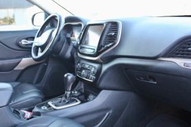 2017 JEEP CHEROKEE SUV V6, 3.2 LITER LIMITED SPORT UTILITY 4D