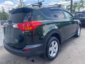 2013 TOYOTA RAV4 SUV GREEN AUTOMATIC - Auto Spot