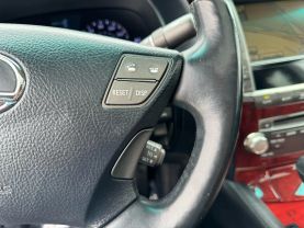 2010 LEXUS LS SEDAN V8, 4.6 LITER LS 460 SEDAN 4D