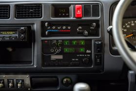 1996 TOYOTA HIACE TRUCK 3L FIRE TRUCK