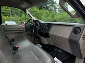 2010 FORD F250 SUPER DUTY REGULAR CAB PICKUP V8, 5.4 LITER XLT PICKUP 2D 8 FT