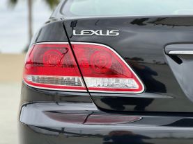 2005 LEXUS ES SEDAN V6, 3.3 LITER ES 330 SEDAN 4D
