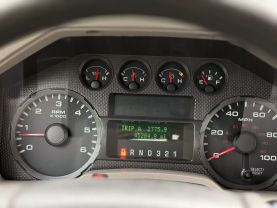2010 FORD F250 SUPER DUTY REGULAR CAB PICKUP V8, 5.4 LITER XLT PICKUP 2D 8 FT