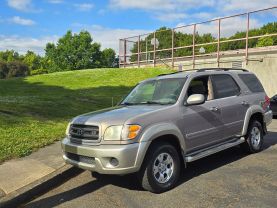2002 TOYOTA SEQUOIA SUV V8, 4.7 LITER SR5 SPORT UTILITY 4D