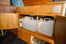 1998 TOYOTA HIACE VAN 1KZ-TE CAMPER