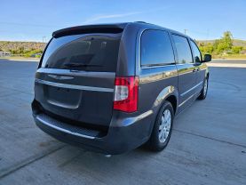 2016 CHRYSLER TOWN & COUNTRY PASSENGER V6, 3.6 LITER TOURING MINIVAN 4D