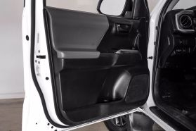 2020 TOYOTA TACOMA DOUBLE CAB PICKUP V6, 3.5 LITER SR5 PICKUP 4D 5 FT