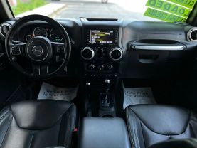 2017 JEEP WRANGLER UNLIMITED SUV V6, 3.6 LITER RUBICON RECON SPORT UTILITY 4D