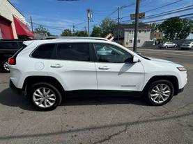 2014 JEEP CHEROKEE SUV WHITE AUTOMATIC - Auto Spot