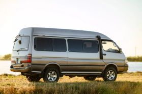 1998 TOYOTA HIACE VAN 1KZ-TE CAMPER